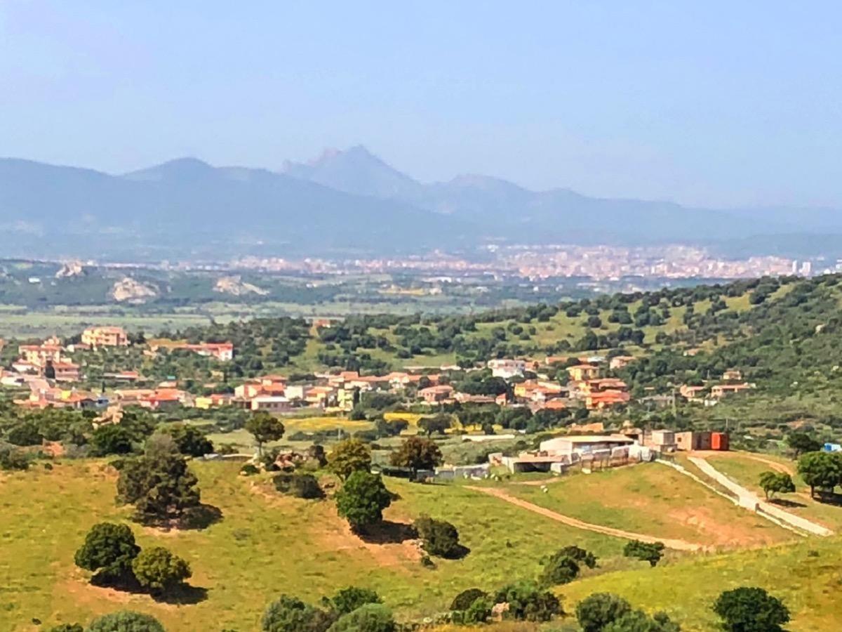 Farm Stay Gli Oleandri Loiri Porto San Paolo エクステリア 写真